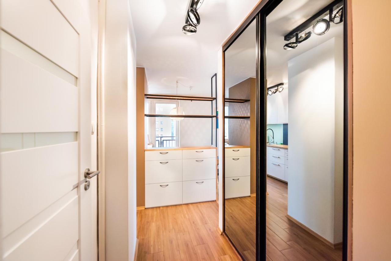 Apartment Ochota Artistic Space Warschau
